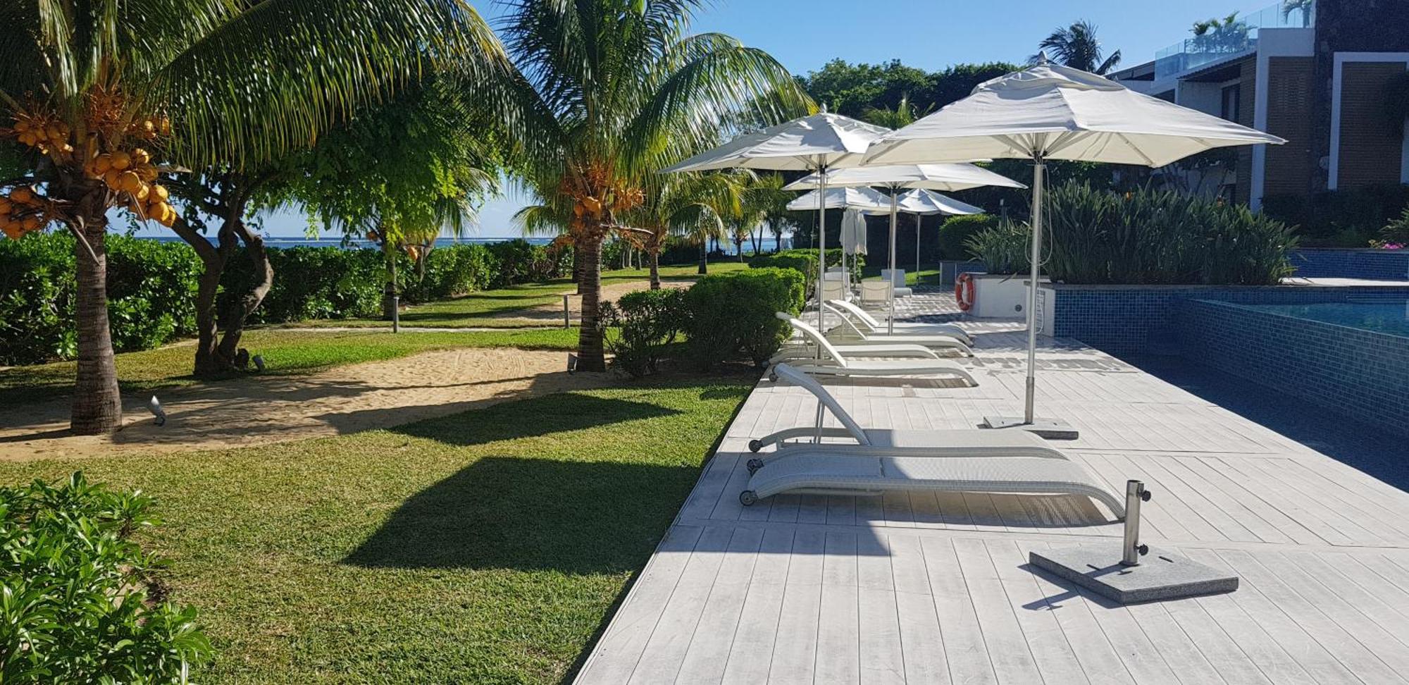 Cap Ouest Luxury Beachfront Flic-en-Flacq Zewnętrze zdjęcie